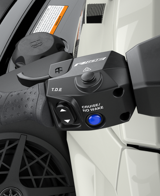 VX Cruiser HO Feature E.png